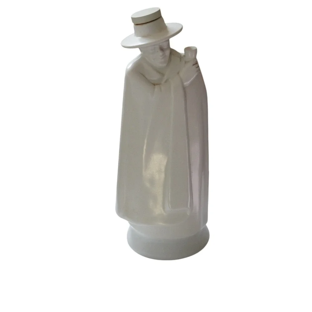 Vintage Sandeman Scotch Blended Whisky Decanter White Ceramic Don Figure 10in